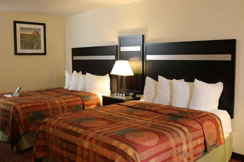 Best Western Parsons Inn Exterior foto